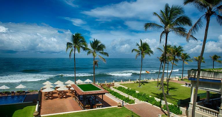 海沿いの老舗ホテルGalle Face Hotel（ゴールフェイス・ホテル）